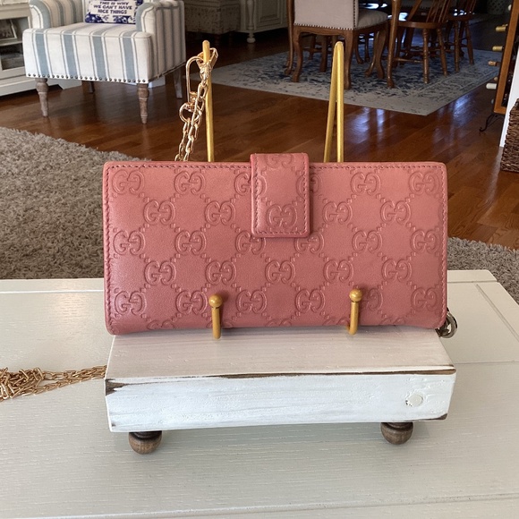 Gucci Pink Leather Long Wallet - Picture 1 of 7